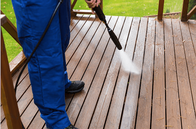 alpharetta deck cleaning