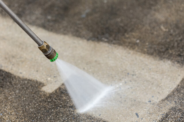 parking lot pressure washing in alpharetta